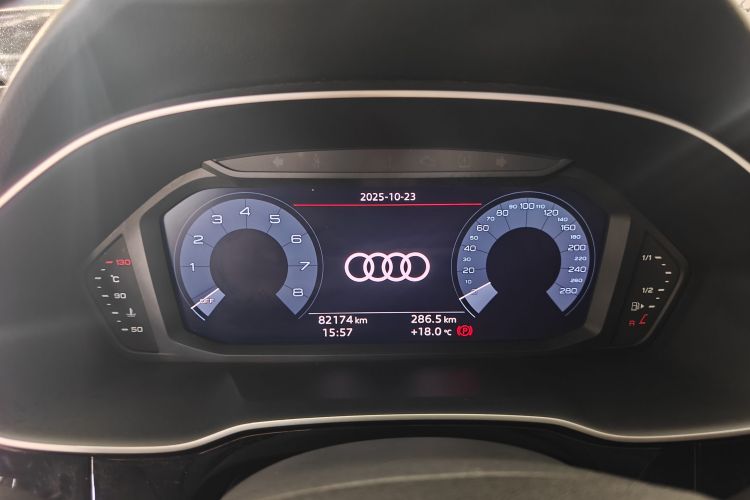 奥迪Q3 2019款 35 TFSI 进取动感型中控内饰15