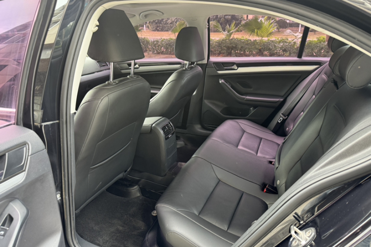 大众 速腾 2018款 280TSI DSG熠动版中控内饰7004