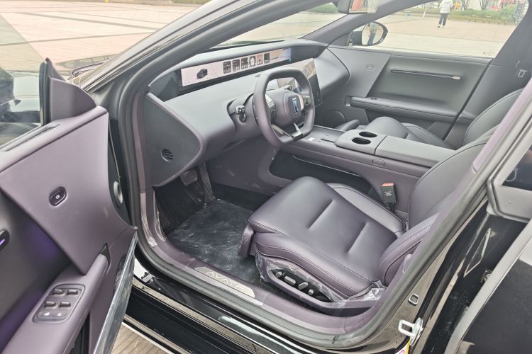 阿维塔06 2025款 Pro增程版中控内饰7002