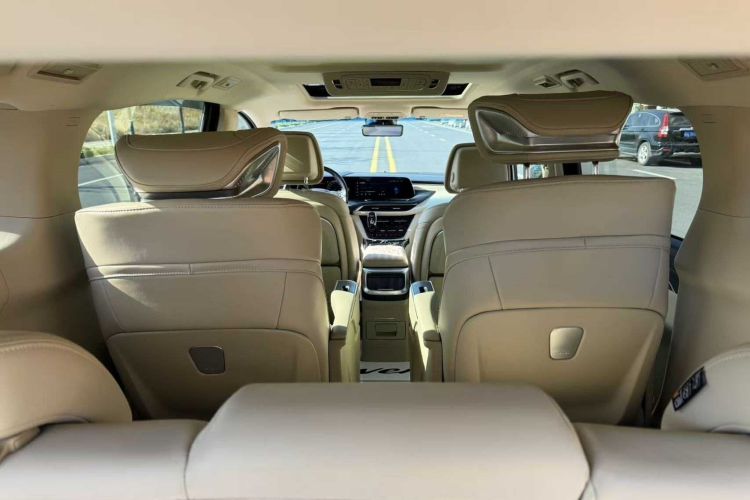 别克GL8 2022款 ES陆尊 653T 尊享型中控内饰7007