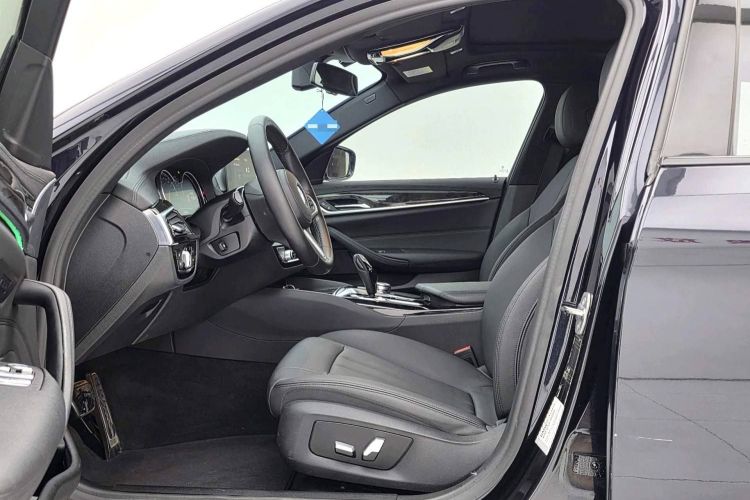 宝马5系 2018款 525Li M运动套装中控内饰7003