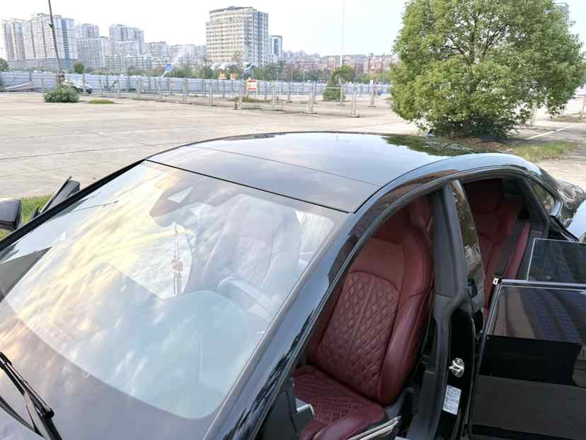奥迪A7L 2024款 45 TFSI quattro 黑武士版(2)
