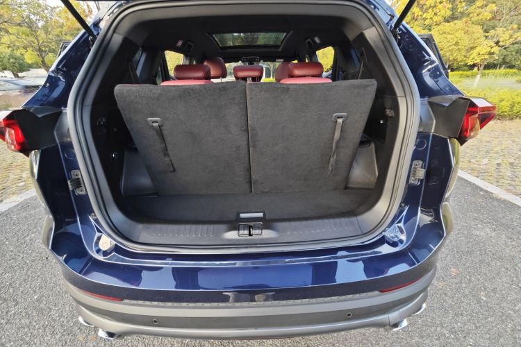 捷途X70 PLUS 2023款 1.6T DCT强者 7座局部细节23