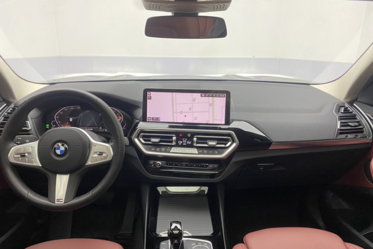 宝马X3 2022款 改款 xDrive25i M运动套装中控内饰7001