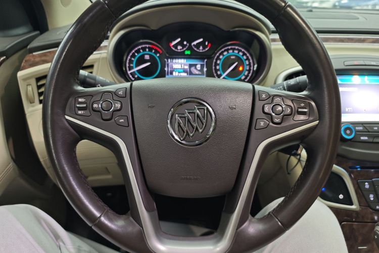 别克 君越 2013款 2.4L SIDI领先舒适型局部细节13