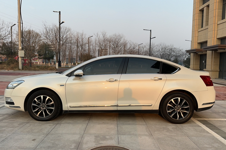 雪铁龙C5 2014款 1.6T 自动尊贵型车身外观6007