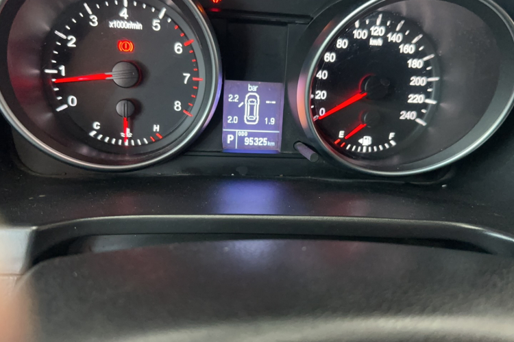 哈弗H6 2016款 升级版 1.5T 自动两驱精英型中控内饰15