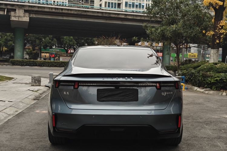 领克07 2024款 EM-P 126长续航 Ultra车身外观6006