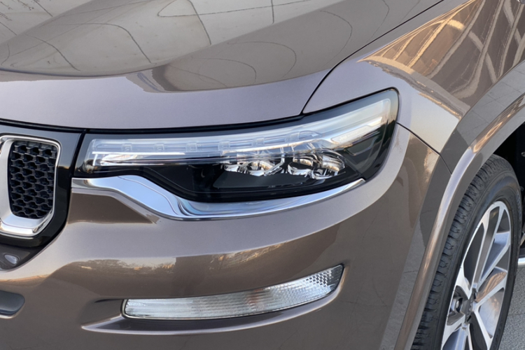 Jeep 大指挥官 2018款 2.0T 四驱智享版 国V局部细节36