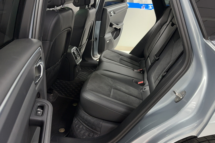 保时捷 2021款 Macan 2.0T中控内饰7001