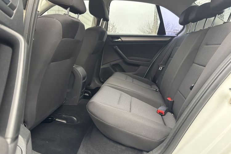 大众 宝来 2016款 1.6L 自动时尚型中控内饰7008