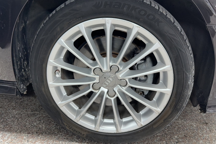 奥迪A3(进口) 2014款 Sportback 40 TFSI S line 豪华型车身外观6006