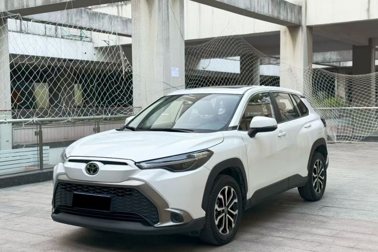 丰田 锋兰达 2023款 2.0L CVT豪华版车身外观6002