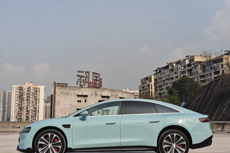 鸿蒙智行 智界S7 2025款 703km Ultra运动版车身外观6007