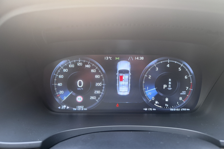 沃尔沃S90 2021款 B5 智远豪华版中控内饰15