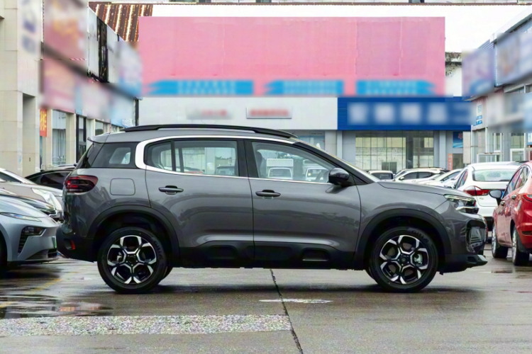 雪铁龙 天逸 C5 AIRCROSS 2026款 400THP 旗舰版车身外观6005