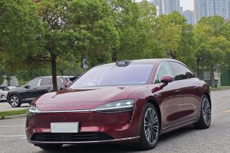 鸿蒙智行 享界S9 2024款 纯电 Ultra 四驱旗舰版