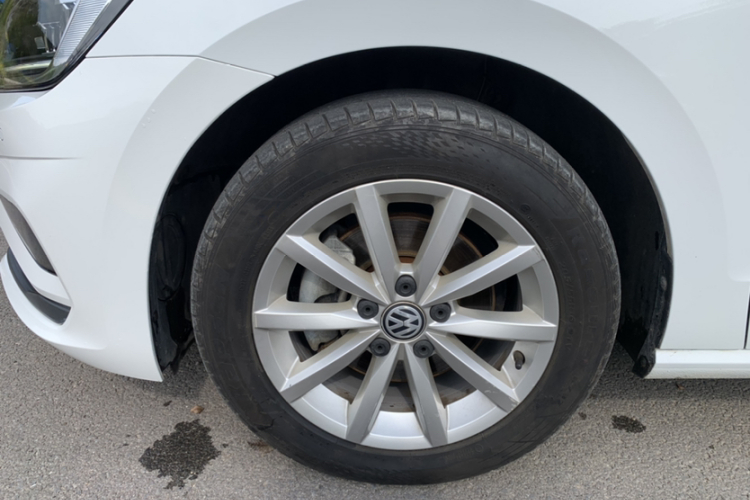 大众 高尔夫·嘉旅 2019款 280TSI 自动好奇型 国V车身外观6009