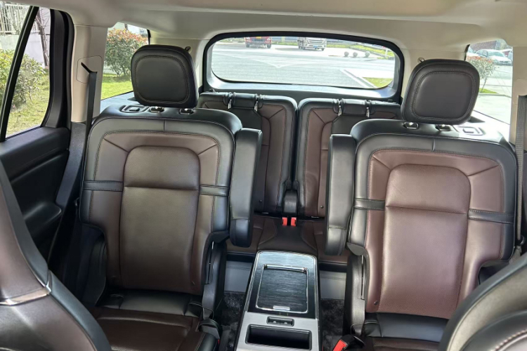 林肯 飞行家 2021款 3.0T V6 四驱MONO限量版中控内饰7004