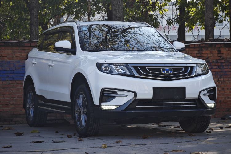 吉利汽车 博越 2018款 2.0L 手动两驱智雅型车身外观6002