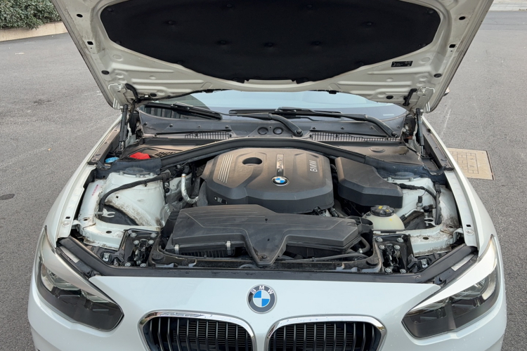 宝马1系(进口) 2016款 118i 领先型局部细节24