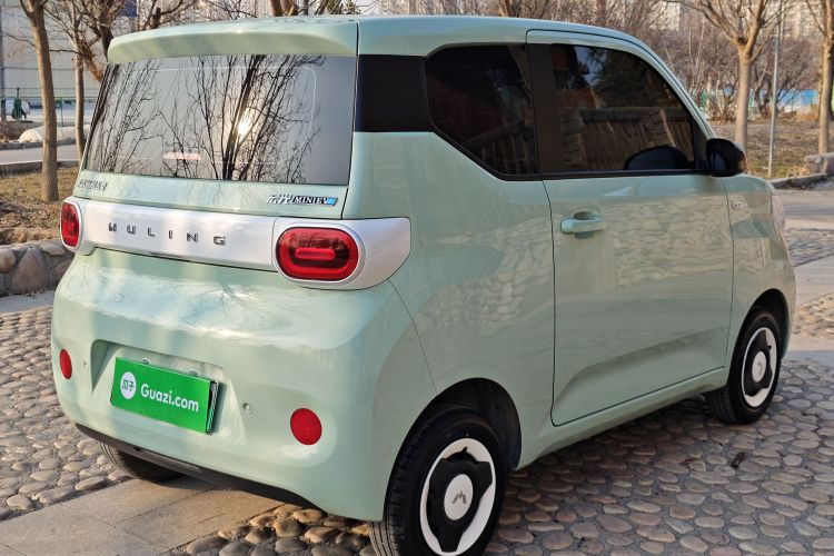 五菱汽车 宏光MINIEV 2024款 第三代 215km 青春版车身外观6006