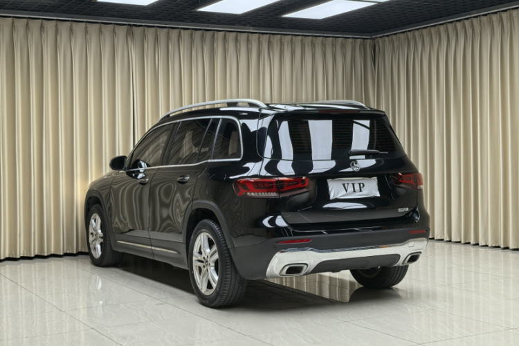 奔驰GLB 2021款 GLB 200 动感型车身外观6003