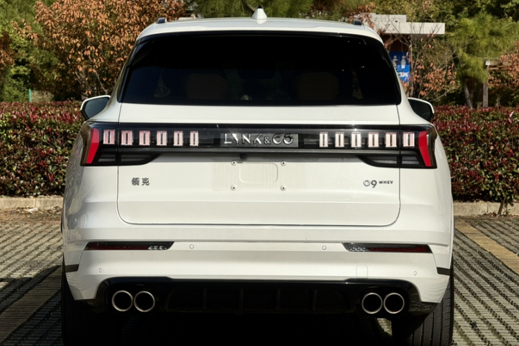 领克09 2021款 2.0T Halo 六座车身外观6003