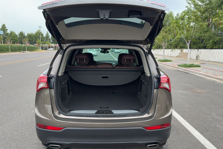 别克 昂科威 2018款 28T 四驱精英型车身外观6013