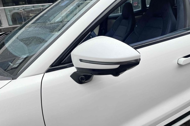 极氪001 2025款 WE版 100kWh 后驱车身外观6001