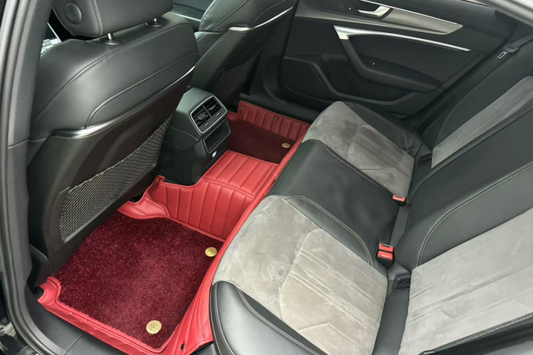 奥迪A6L 2021款 40 TFSI 豪华动感型中控内饰7003