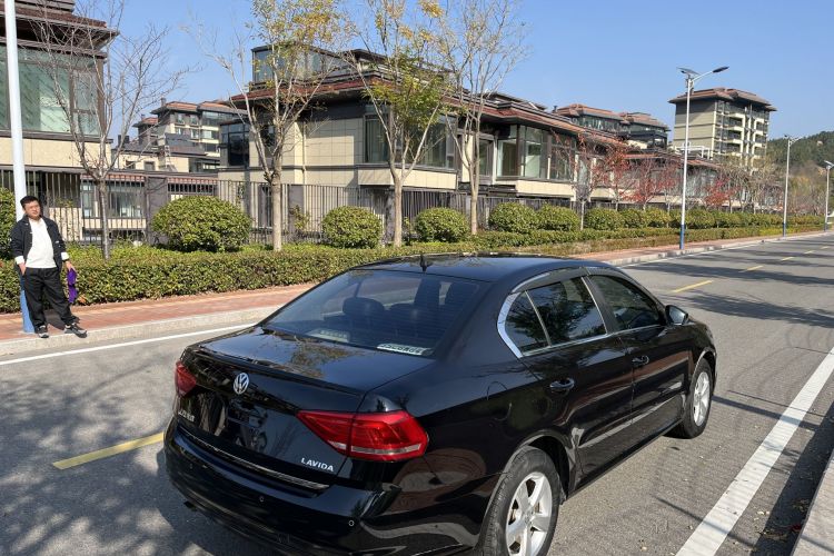 大众 朗逸 2015款 1.6L 自动风尚版车身外观6006