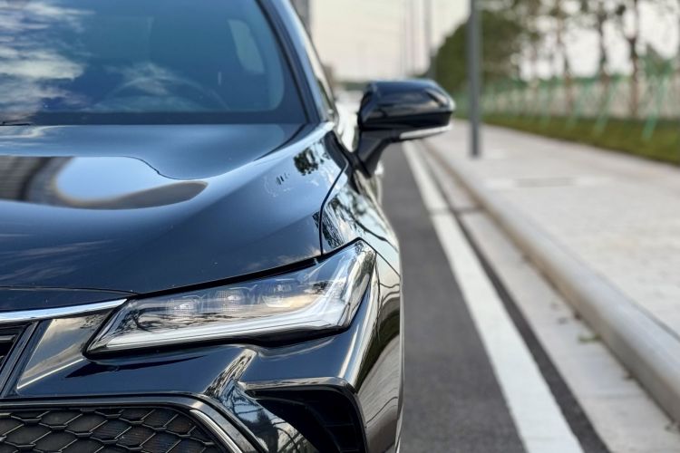 丰田 亚洲龙 2023款 2.5L 豪华版车身外观6006