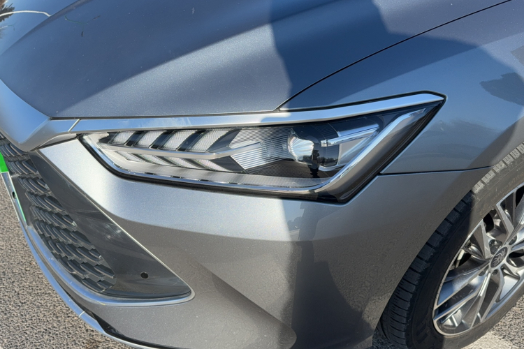 比亚迪 秦PLUS 2021款 DM-i 120KM 旗舰型车身外观6009