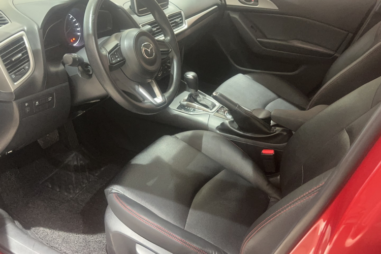 马自达3 昂克赛拉 2017款 三厢 1.5L 自动舒适型 国V中控内饰7002