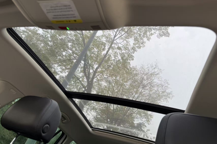 大众 蔚揽 2017款 380TSI 四驱拓行版中控内饰7009