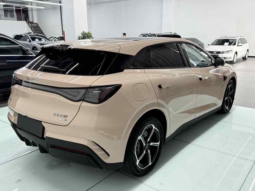 比亚迪 海豹06GT 2025款 智驾版 605热浪版(5)