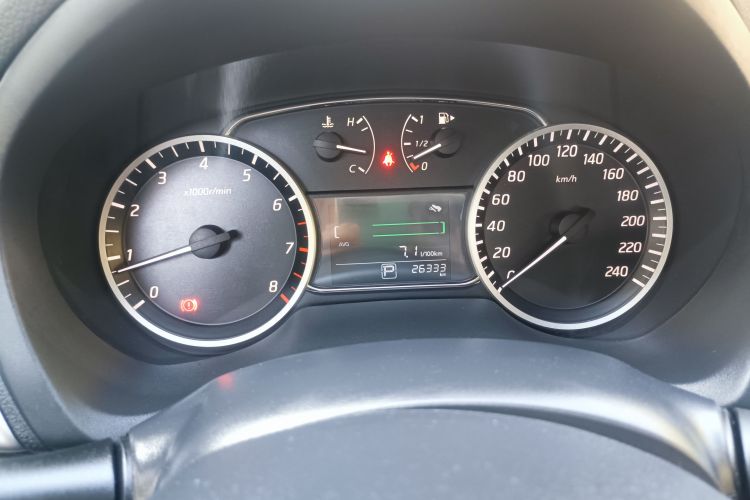 日产 轩逸 2024款 经典 1.6XL CVT豪华版中控内饰15