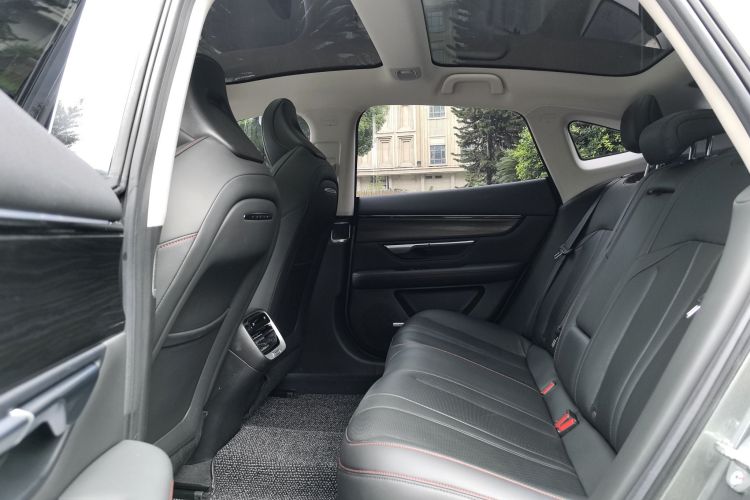 小鹏P7 2022款 625E中控内饰7004