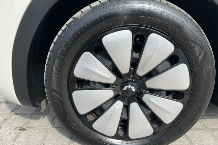 五菱汽车 五菱缤果 2023款 333km 悦享+款车身外观6001