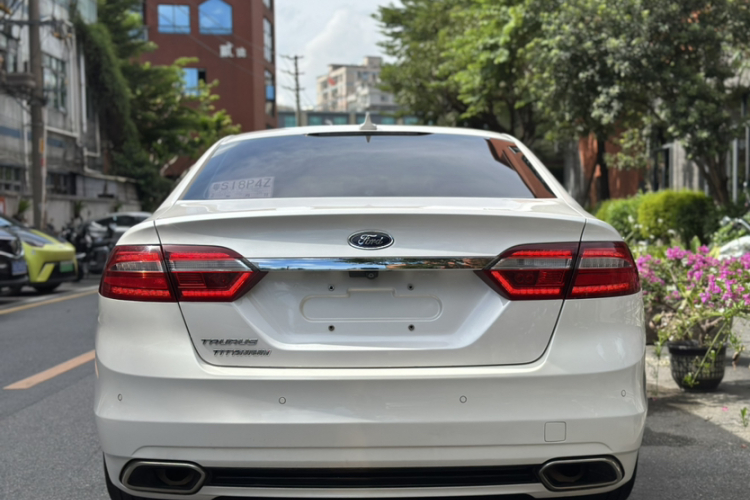 福特 金牛座 2018款 EcoBoost 245 卓越型 国V车身外观6008