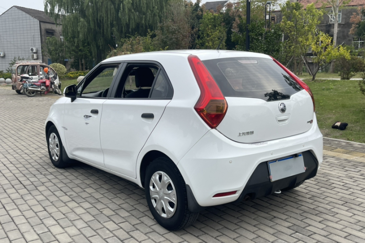 名爵3 2016款 1.3L 手动舒适版车身外观6003