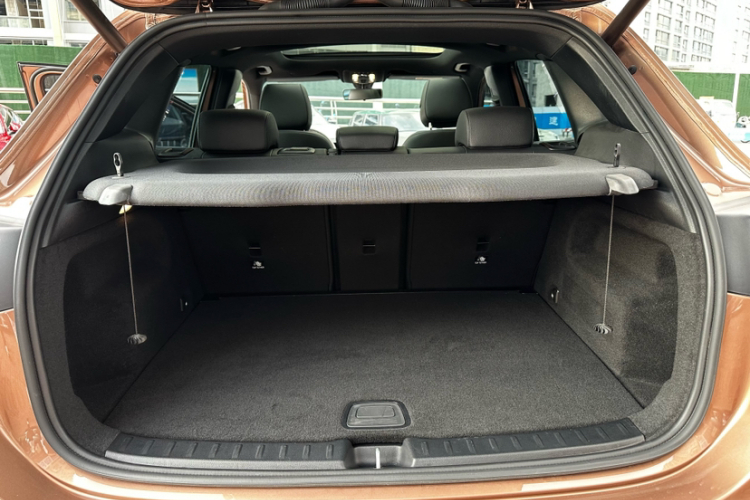 奔驰GLA 2020款 GLA 200中控内饰7006