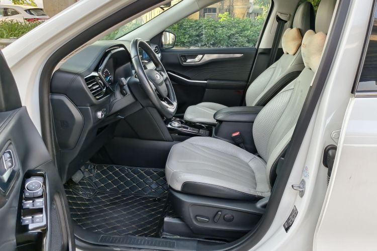 福特 锐际 2020款 EcoBoost 245 两驱耀享款局部细节19