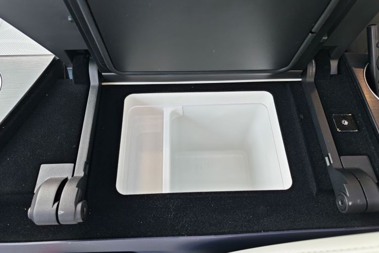 别克GL8新能源 2026款 陆尊 奢享版局部细节9006