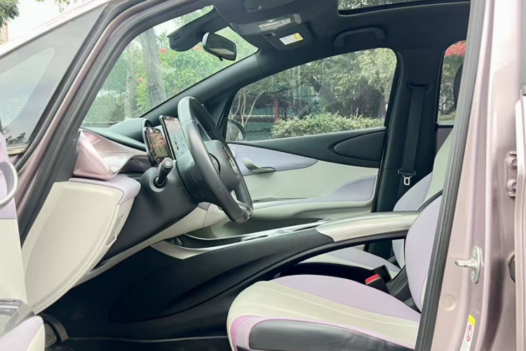 比亚迪 海豚 2021款 405km 时尚版中控内饰7001