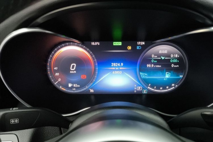 奔驰C级 2020款 改款 C 260 运动版中控内饰15