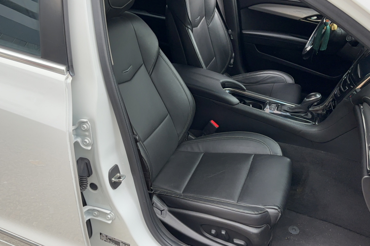 凯迪拉克ATS-L 2016款 28T 时尚型局部细节41