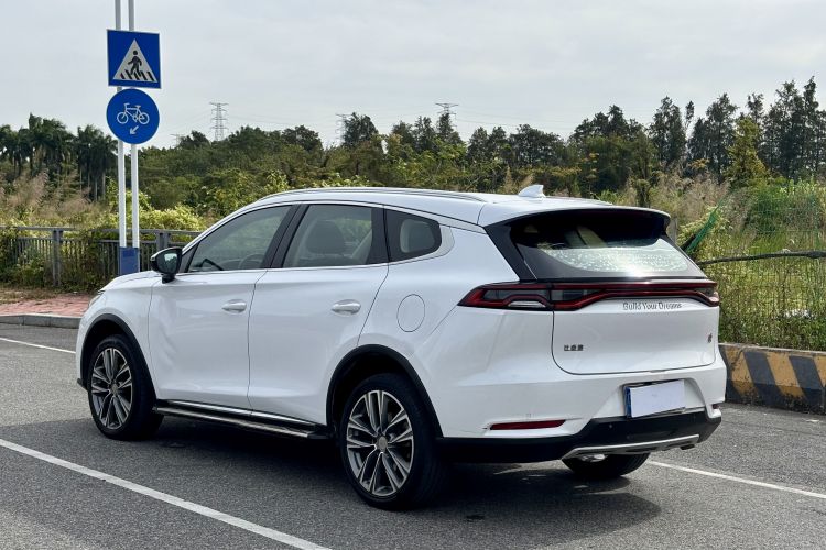 比亚迪 唐 2019款 2.0T 自动智联尊贵型 7座 国VI车身外观6005