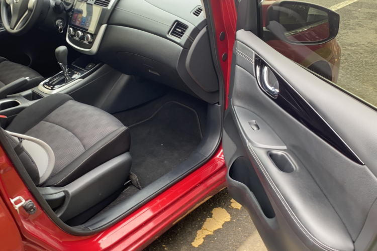 日产 骐达TIIDA 2016款 1.6L CVT酷动版中控内饰7007